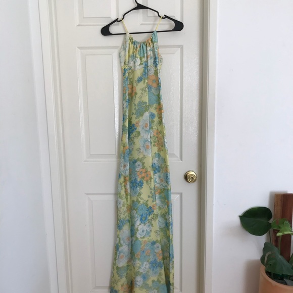 Beautiful 60’s-70’s Vintage Dress MOVING SALE! - Picture 4 of 11